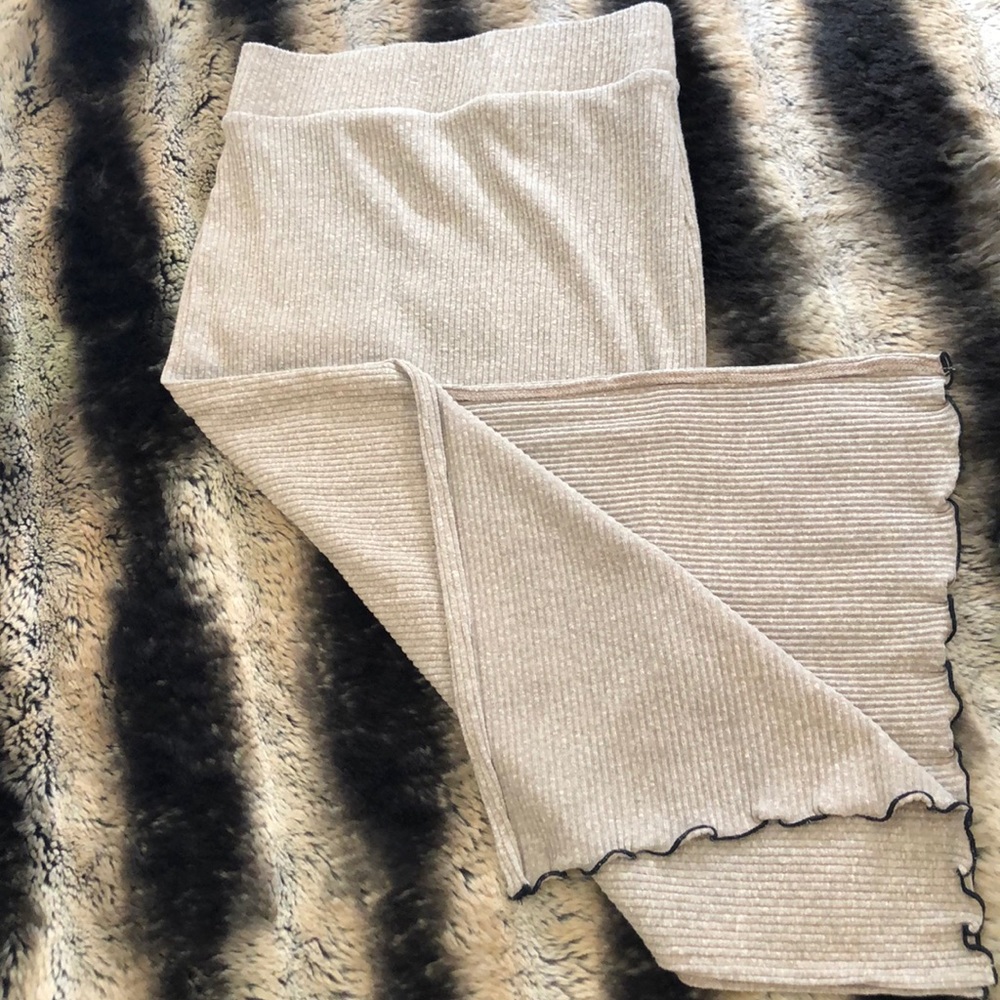 Form fitted, stretchy long skirt